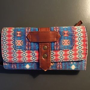 Patterned faux leather wallet